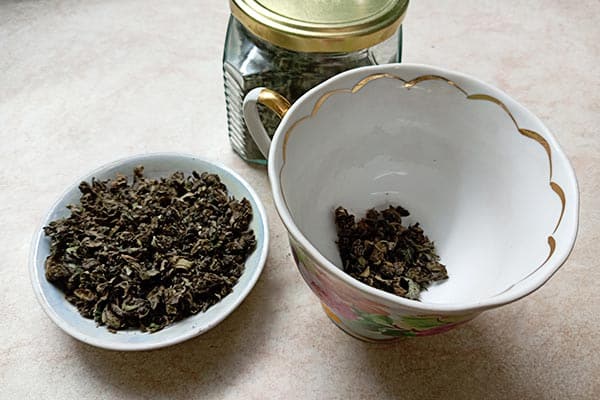 чай из листьев земляники